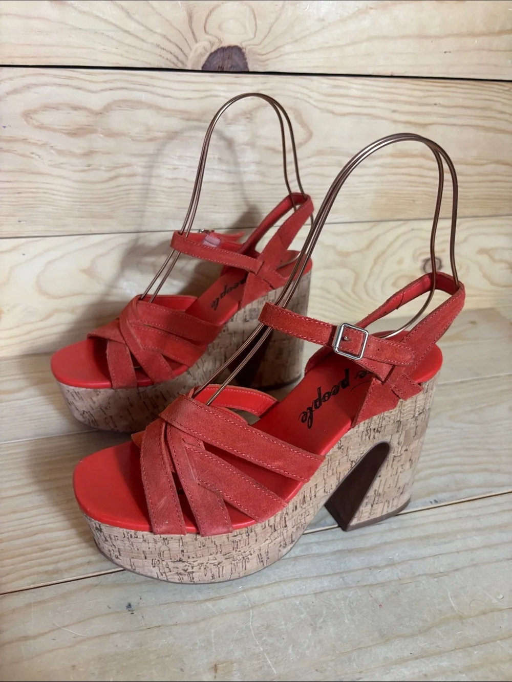 Free People Lisbon Sunstar platform sandals size 38 US 7.5